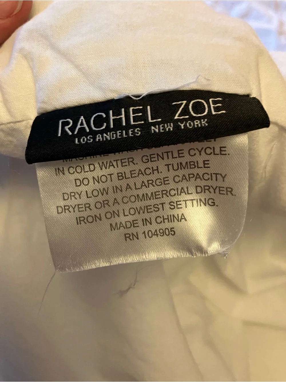 100% cotton eyelet floral white Queen comforter Rachel & Zoe